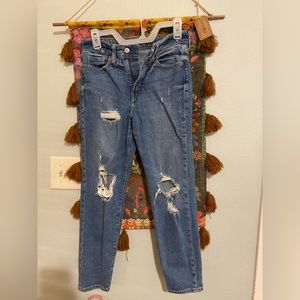 Old Navy jeans size 0 women’s. High rise OG straight.
